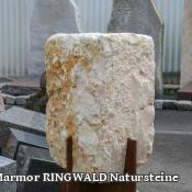 Die Wiederverwendung von alten Steinen ist ausgesprochen ressour